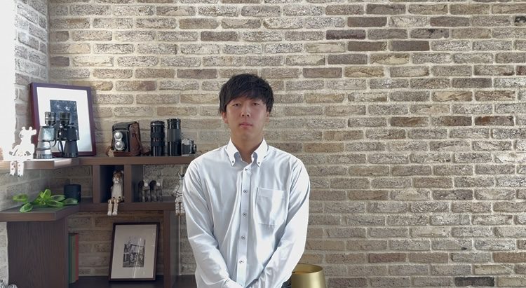 青木 諒仁