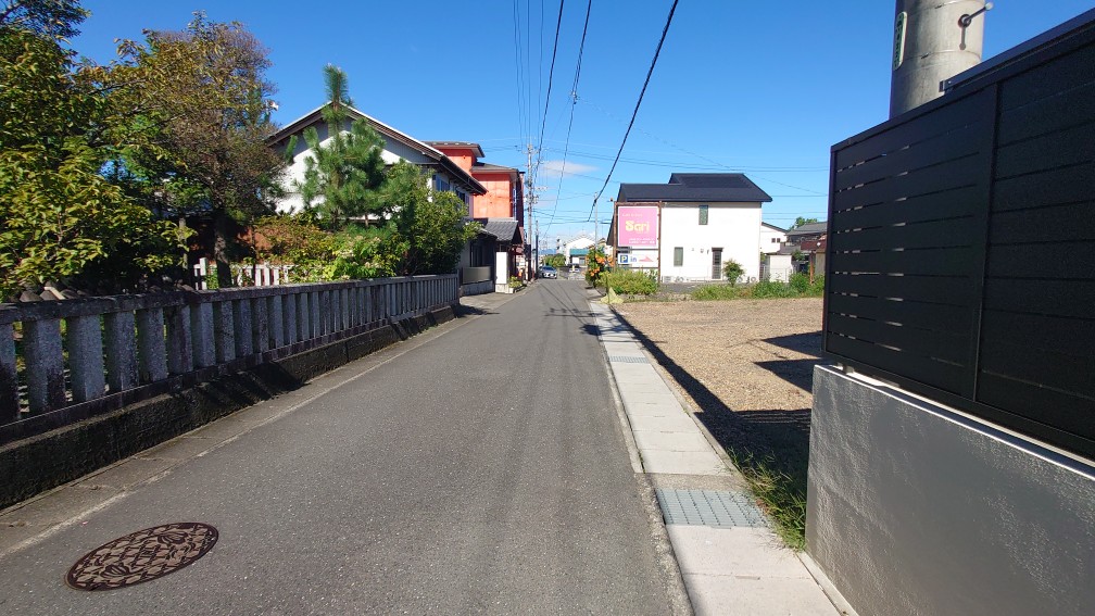 現地前面道路