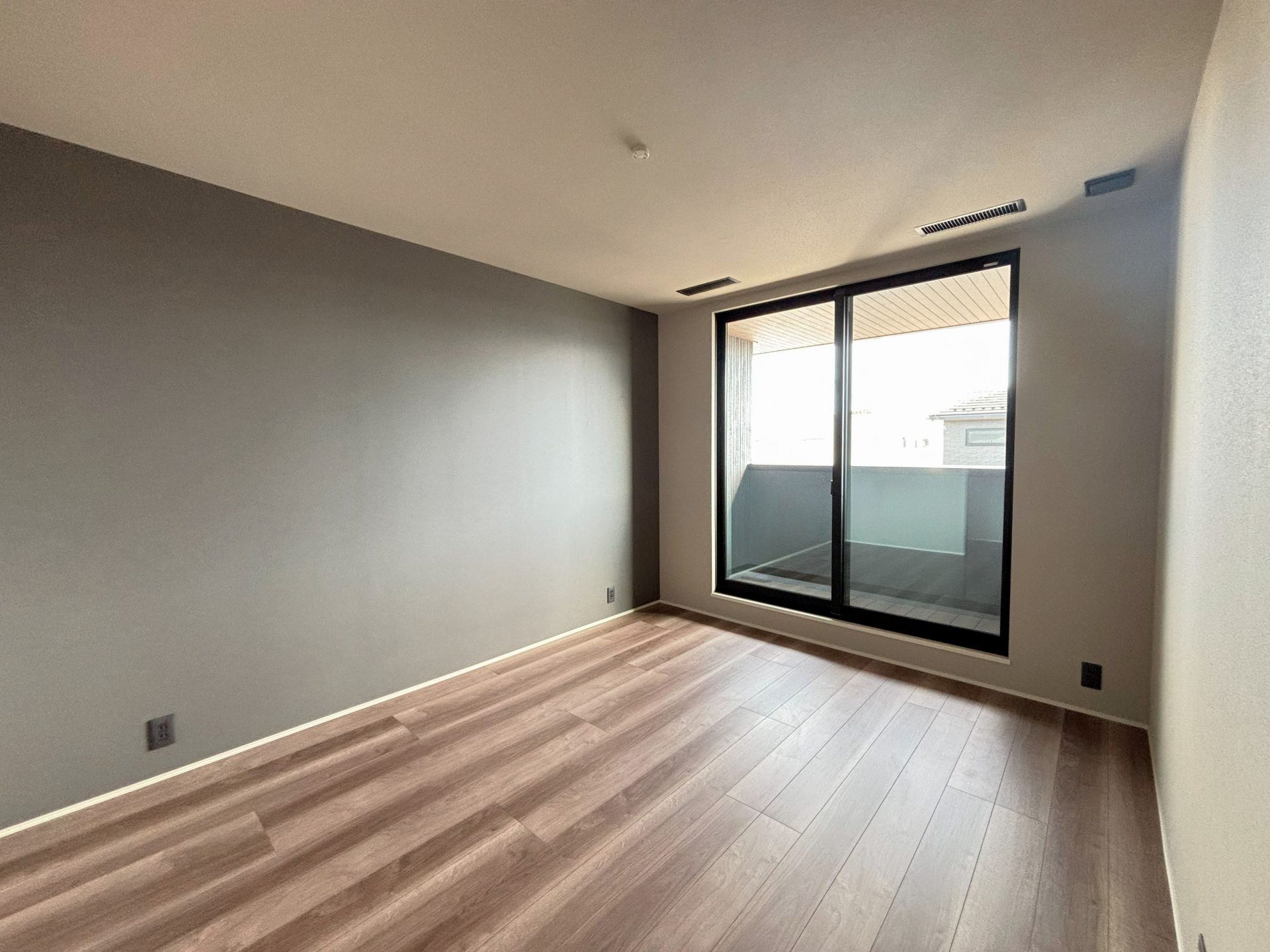 主寝室6.8帖