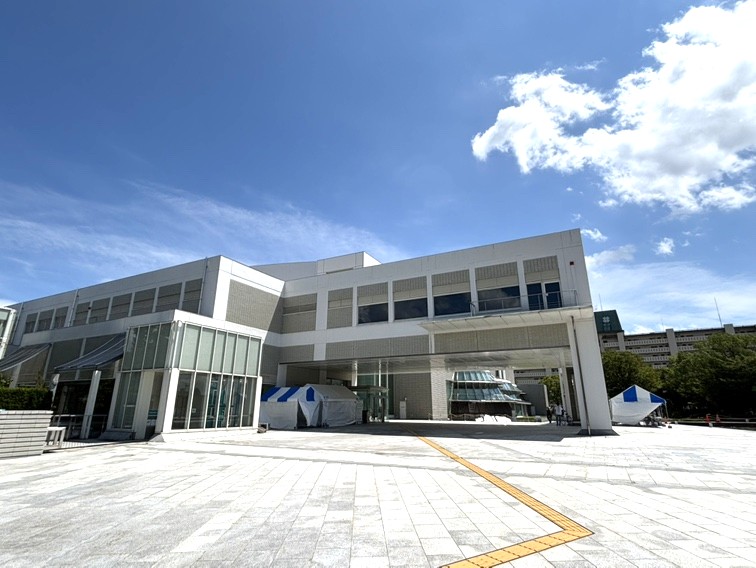 岐阜県図書館240ｍ 徒歩3分