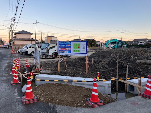 現地北東より撮影 現在造成中